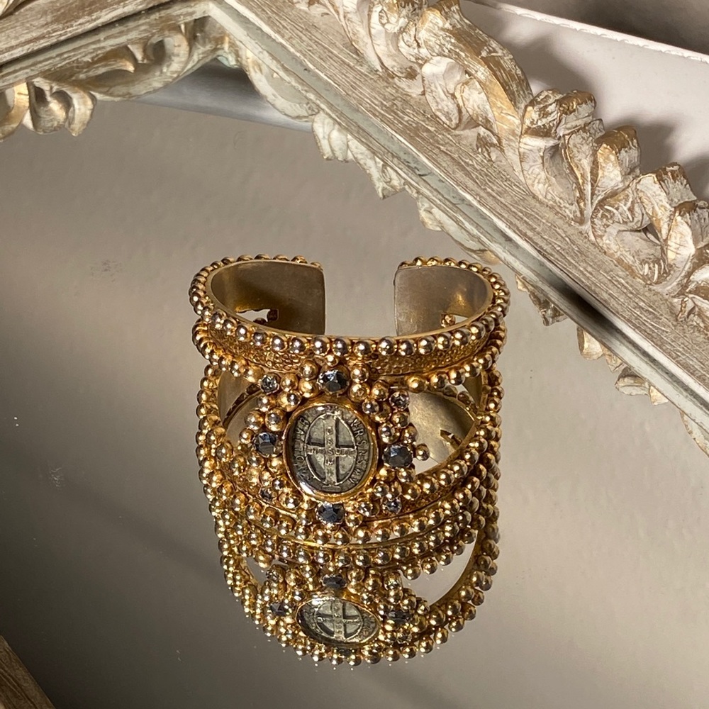 Virgins Saints & Angels Oval San Benito Cuff - Picture 3 of 4